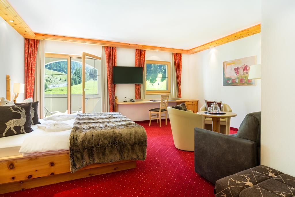 Chasa Castello Relax & Spa Samnaun Pokój zdjęcie